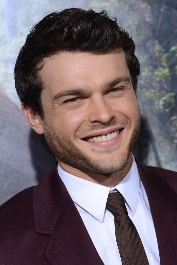 <strong>Alden Ehrenreich</strong>